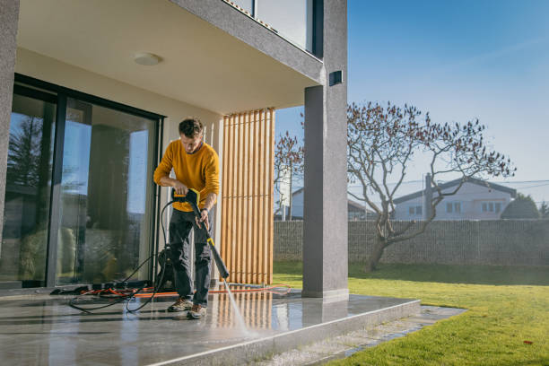 Best Pool Deck Cleaning in Black Earth, WI